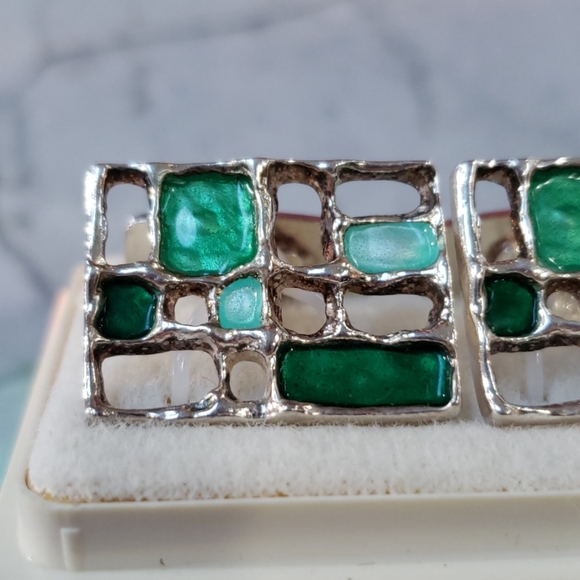 Vintage Sterling silver Green Enamel cuff links - Picture 2 of 5